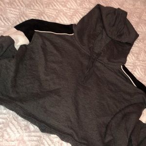 Cropped long sleeve